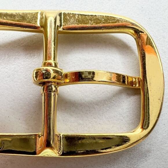 Vintage Gold Tone Simple Basic Belt Buckle for up to 1 Inch Belt - Picture 7 of 8
